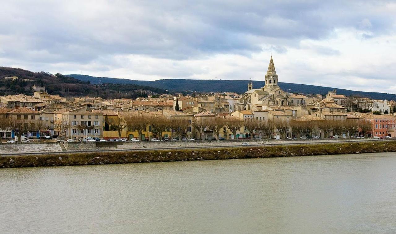 L'Oustau Bonur Bed & Breakfast Bourg-Saint-Andeol Luaran gambar